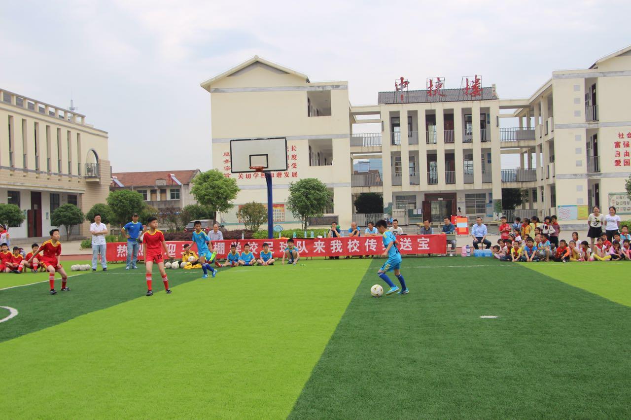 孝感市孝南区三里棚小学空调清洗案例.jpg