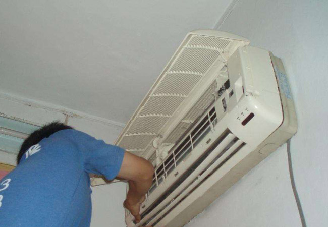 孝感空调保养上门服务.jpg